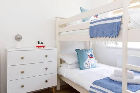 Charming Bolthole 400M To Beach Earnley Extérieur photo